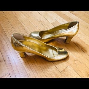 J Crew Gold Crinkle heels